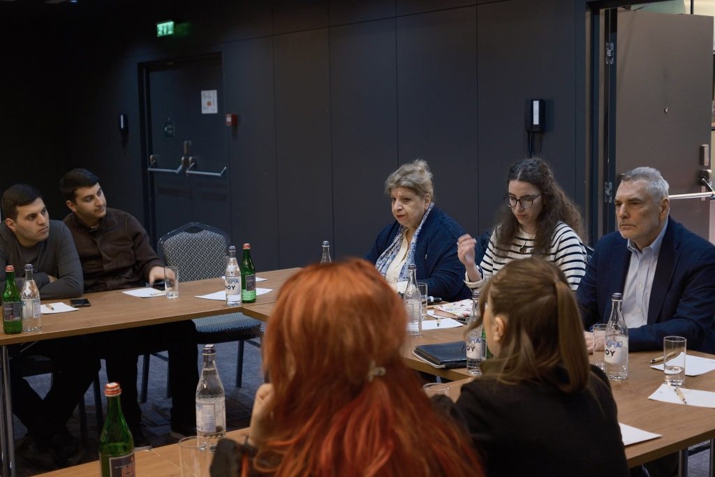 Three-Day Democracy School on Electoral Rights Held by “Democracy Today”